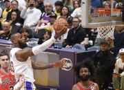 开云体育APP下载-公牛年轻阵容崛起，逆袭新赛季战绩的简单介绍