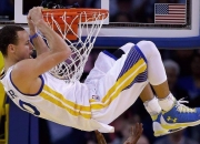 开云体育中国-赛道上的逆袭，阿隆索领衔哈斯车队完胜红牛二队