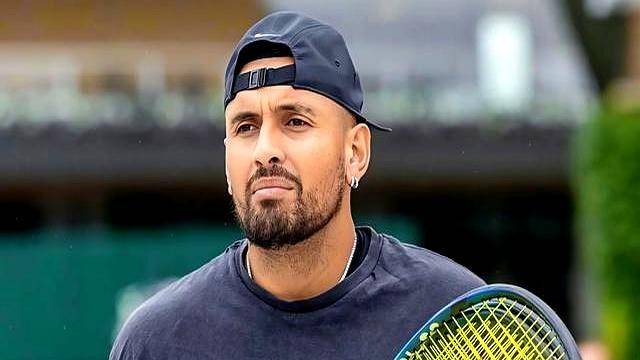 包含意大利网球队力克日本网球队，克耶高斯爆发神勇的词条