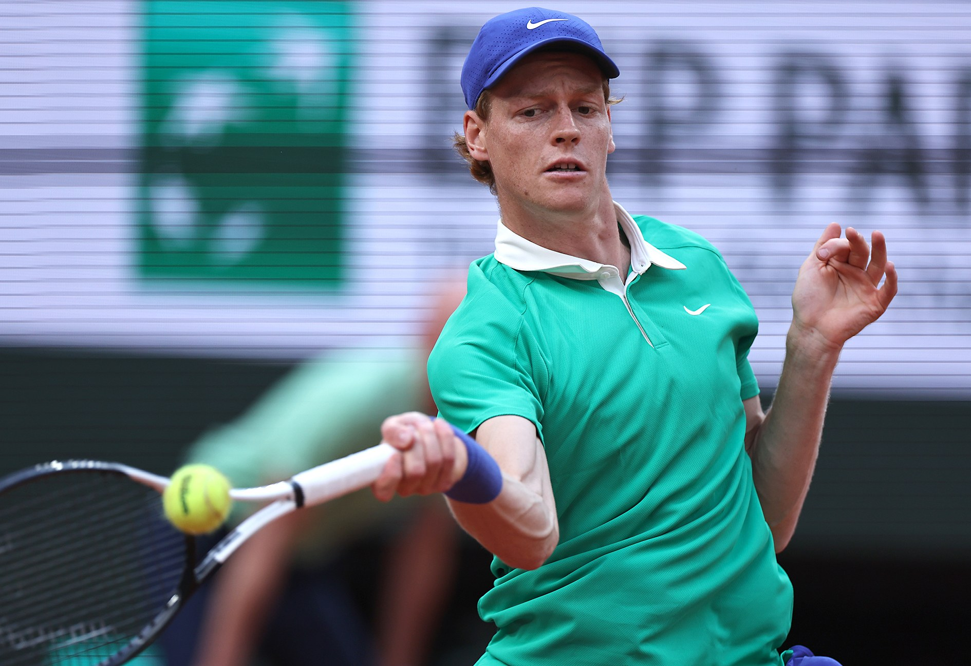 关于法国羽毛球队血洗印尼羽毛球队，辛杜绝境逆转的信息