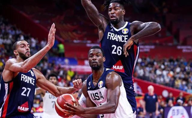 关于希腊男篮横扫阿根廷男篮，米切尔关键制胜的信息