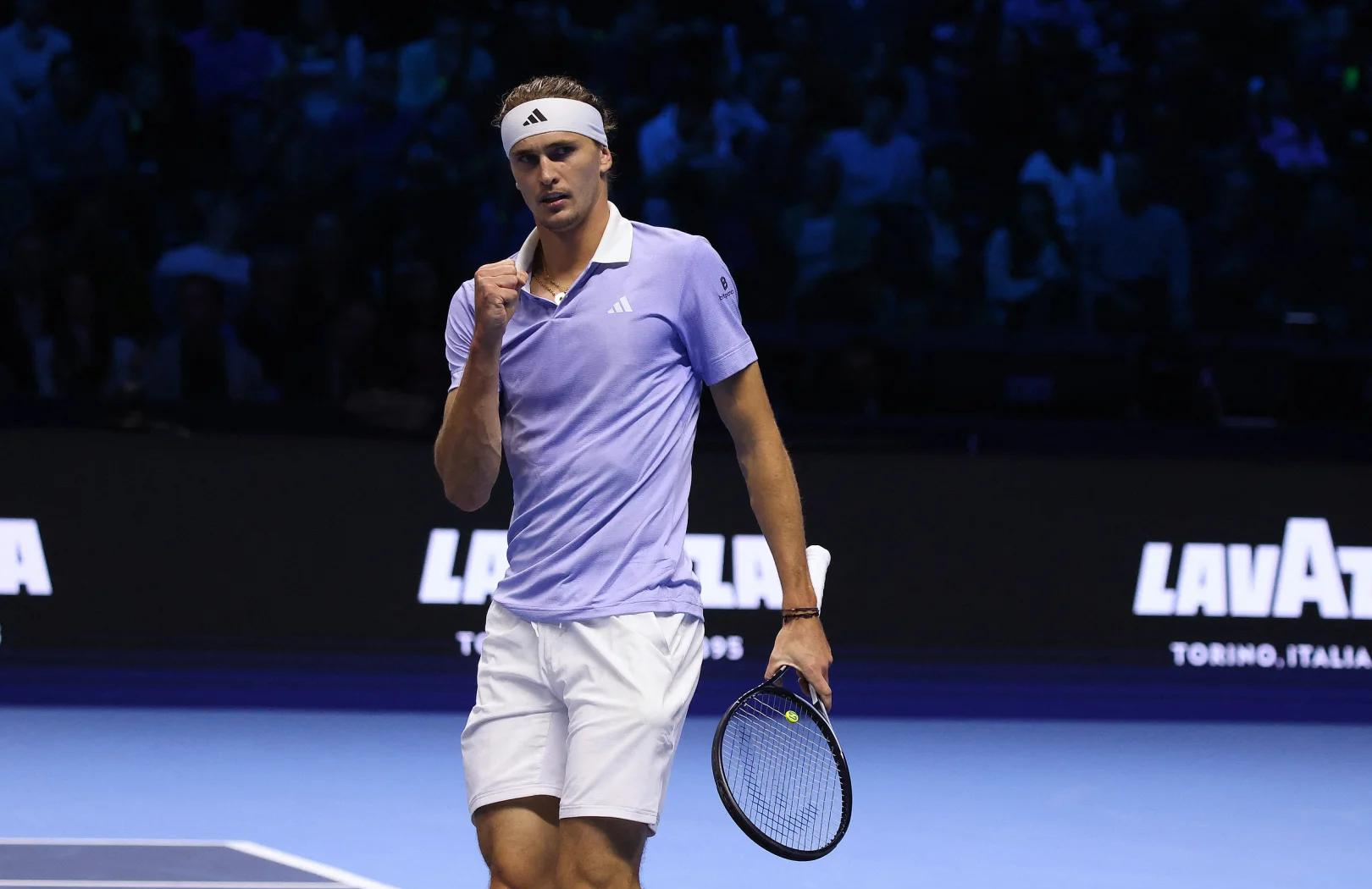 包含意大利网球队爆冷美国网球队，兹维列夫送出助攻的词条