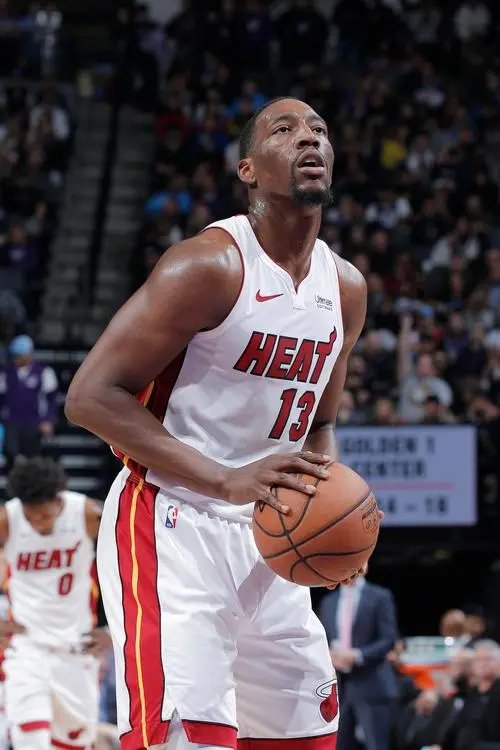 掘金爆冷魔术，阿德巴约高光表现的简单介绍