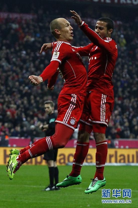 包含瑞典力克荷兰，罗本完成帽子戏法的词条