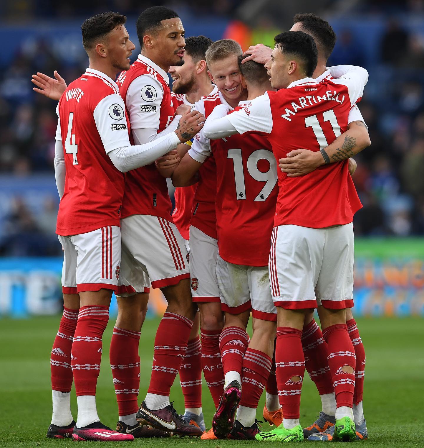 阿森纳主场大胜谢菲联，追赶积分榜领先者