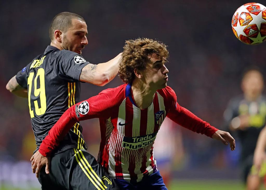 关于罗马大胜切沃，强势取胜赢得关键三分的信息