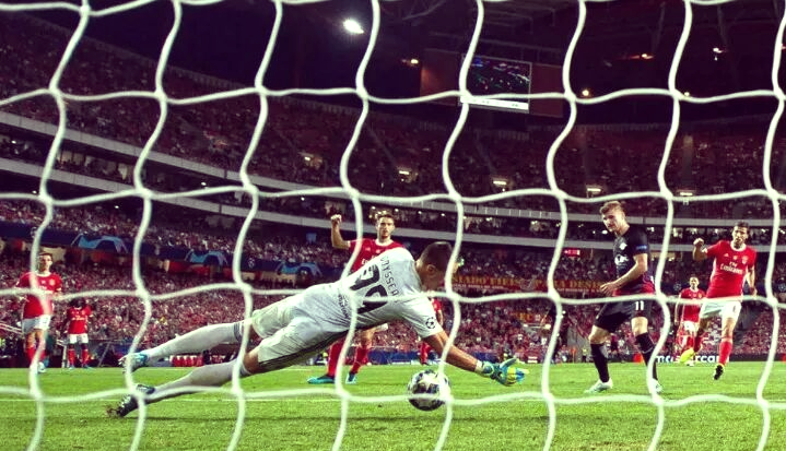 RB莱比锡将士努力拼搏，希望晋级欧冠的简单介绍