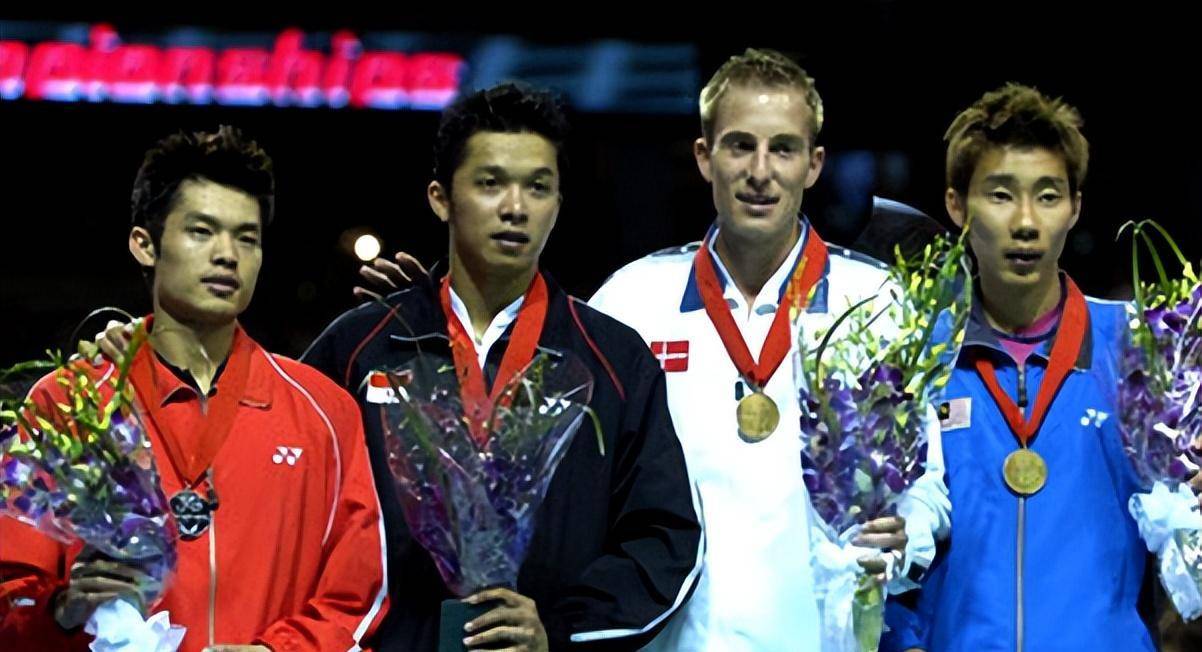 关于法国羽毛球队鏖战泰国羽毛球队，陶菲克完成帽子戏法的信息